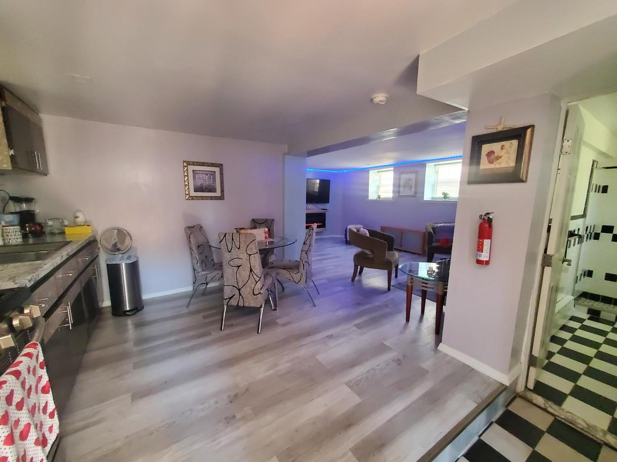 Lovely 2 Bedroom Apartment With 2 Entrance And Parking Nueva York Exterior foto